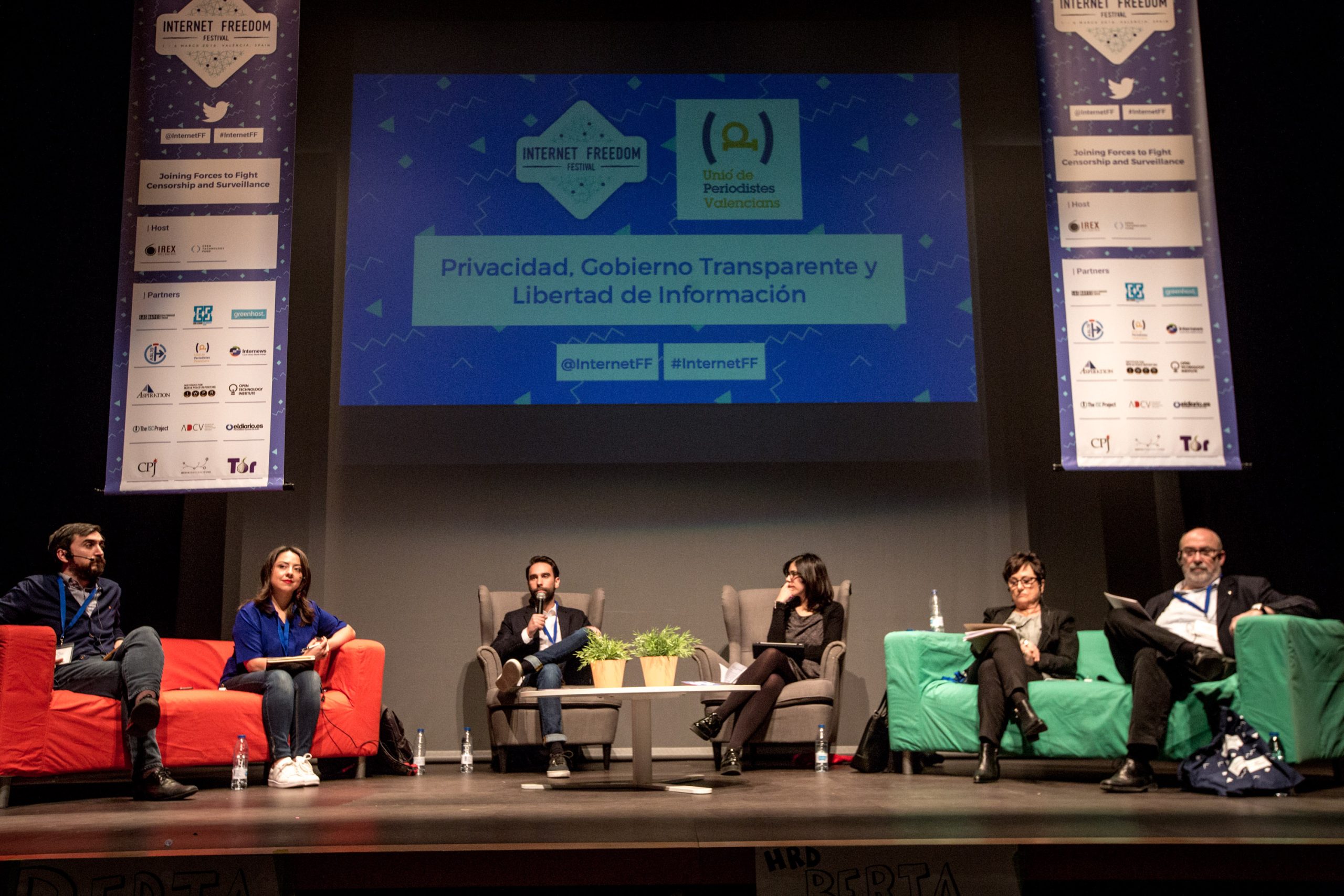 Valencia, 03.03.2016. Mesa redonda organizada por la Uni de Periodistas Valencians 'Privacidad, Gobierno Transparente y Libertad de Informacin' del Internet Freedom Festival.